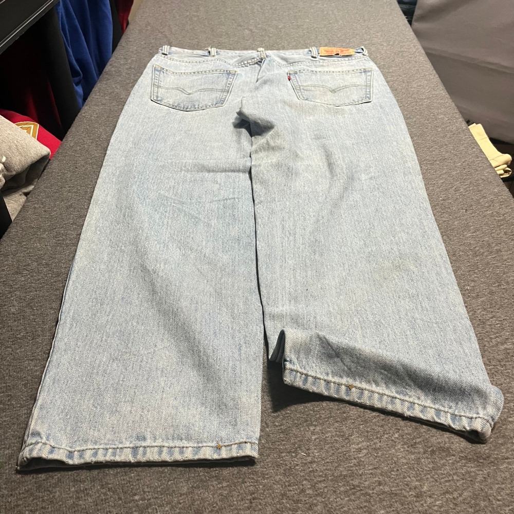 Levis 550 Relaxed Fit Tapered Leg Light Wash Denim Jeans Mens 38x30